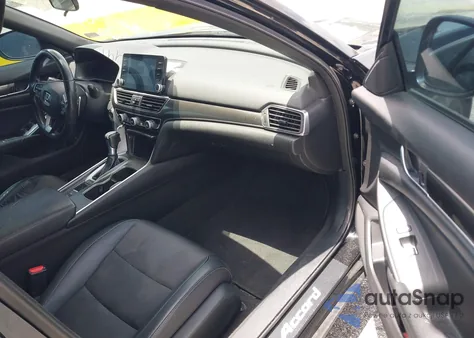 2018 Honda Accord Sport z USA, uszkodzony, nr VIN 1HGCV1F37JA133826